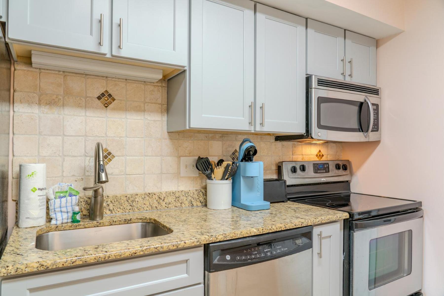 Towers On The Grove 724 Direct Oceanfront Suite Sleeps 6 Guests Myrtle Beach Exterior photo
